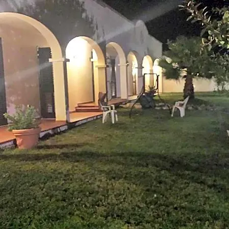 Gospodarstwo agroturystyczne La Lucia *