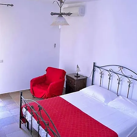 La Lucia